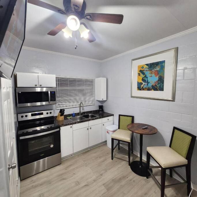 Kogui In Seminole Heights Villa Tampa Eksteriør bilde